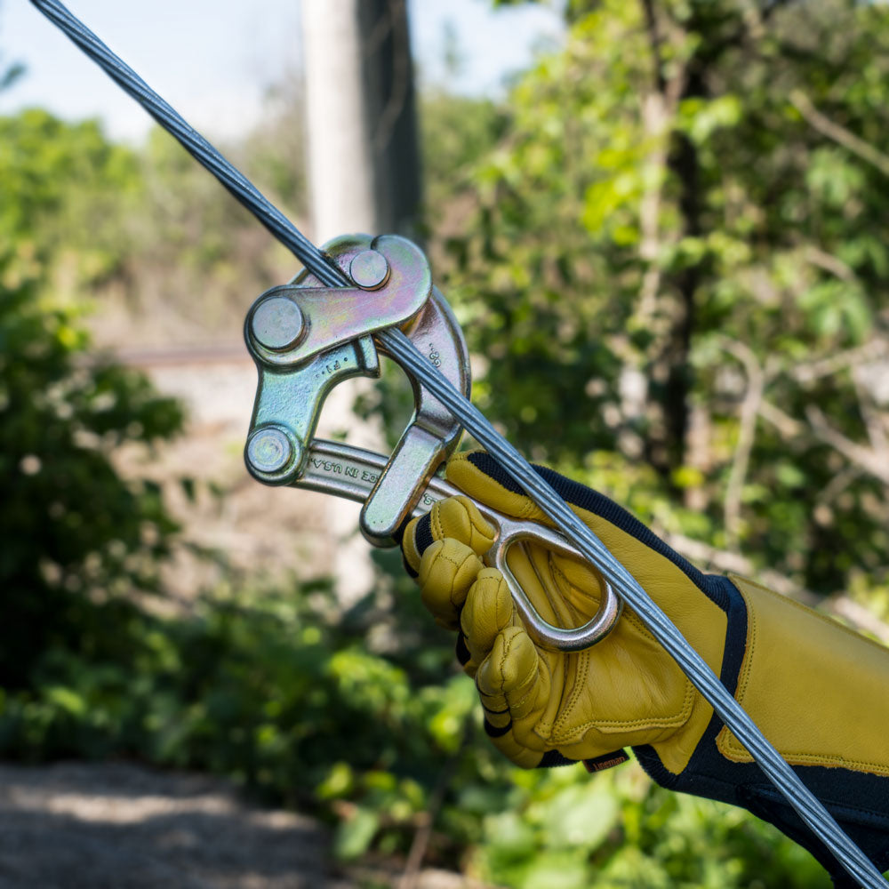 Haven's® Grip with Swing Latch | 1604-20L - Cable Connection & Supply