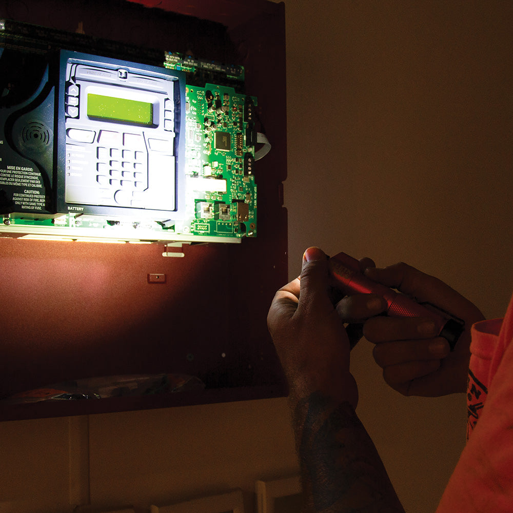 Rechargeable Focus Flashlight with Laser | 56040 - Cable Connection & Supply