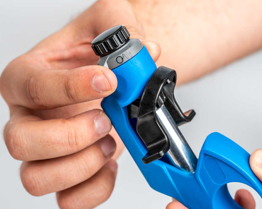 Round Cable Strip & Ring Tool for Cables 4.5 - 29 mm in Diameter | CST-1140 - Cable Connection & Supply