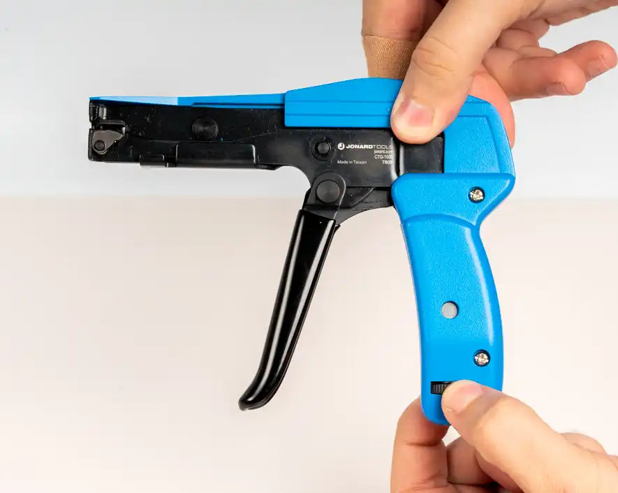 Heavy Duty Cable Tie Gun, 3/16" | CTG-1000 - Cable Connection & Supply