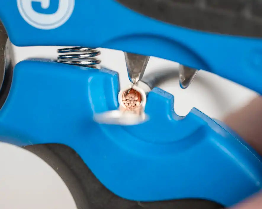 Multi-Function Kevlar & Wire Cutting Shears, 7" | KWC-700 - Cable Connection & Supply