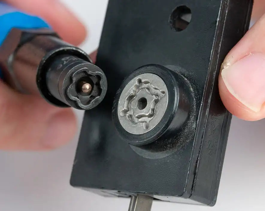 Slam Lock Star Key for LC & LG Patterns | SSK-75 - Cable Connection & Supply