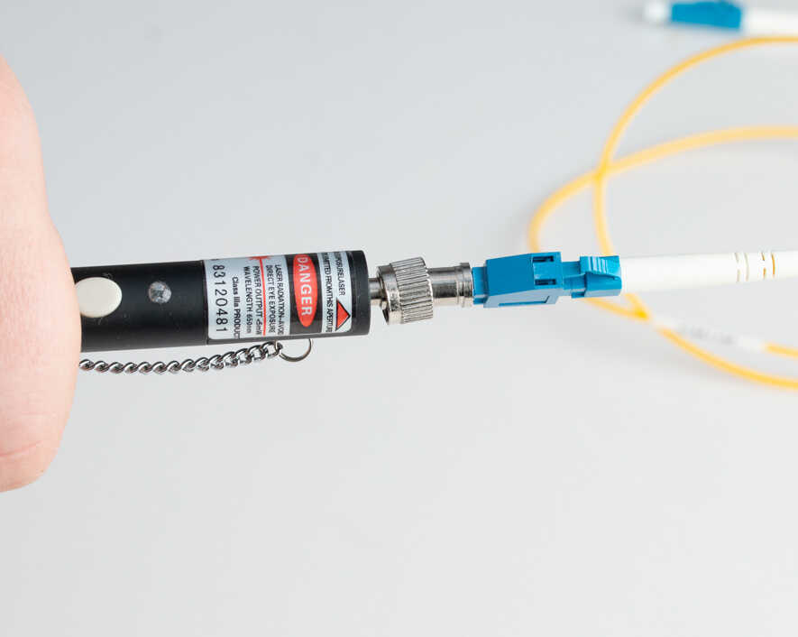 Visual Fault Locator Kit | VFL-150 - Cable Connection & Supply