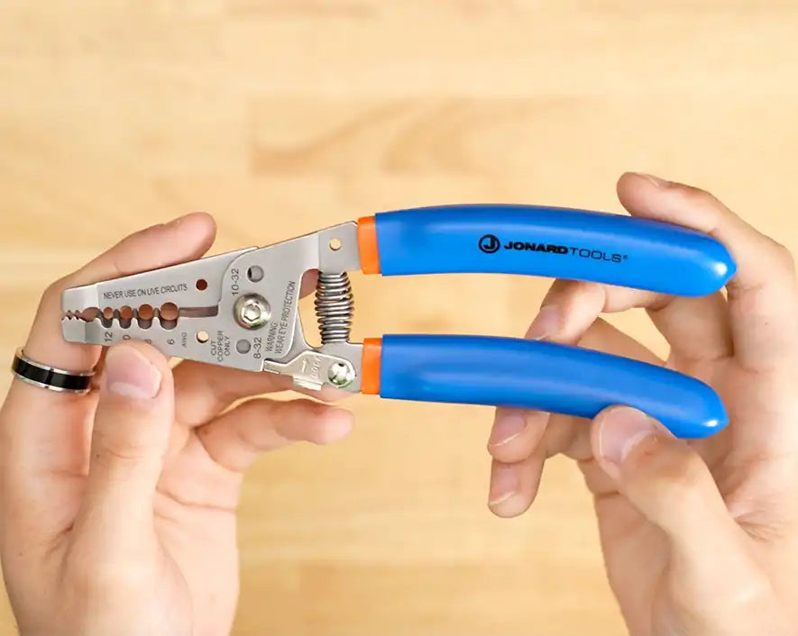 Stainless Steel Curved Wire Stripper, 6-12 AWG | WSS-612 - Cable Connection & Supply