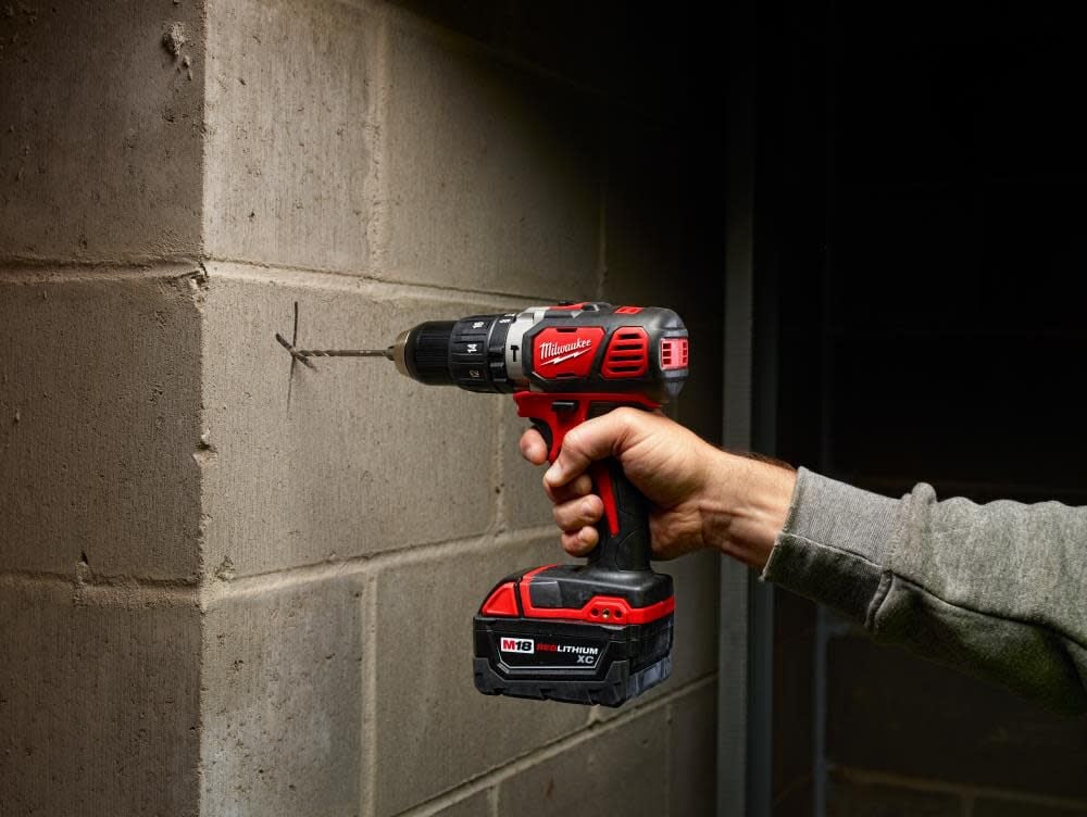 Milwaukee M18 Cordless Lithium-Ion 4-Tool Combo Kit | 2696-24 - Cable Connection & Supply
