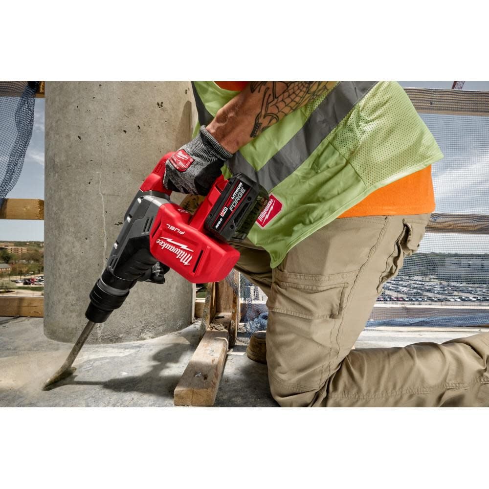 Milwaukee M18 REDLITHIUM FORGE XC8.0 Battery Pack | 48-11-1881 - Cable Connection & Supply