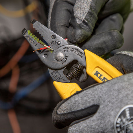 Wire Stripper/Cutter, 22-30 AWG Solid Wire | 11047 - Cable Connection & Supply 