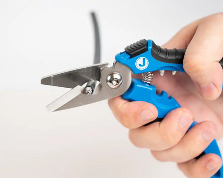 Multi-Function Kevlar & Wire Cutting Shears, 7" | KWC-700 - Cable Connection & Supply 