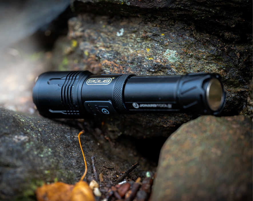 Solis™ Rechargeable Tactical Flashlight | SOL-F1 - Cable Connection & Supply 