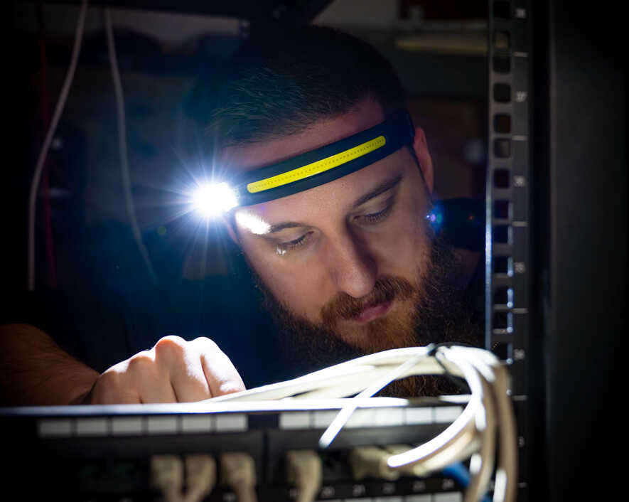 Solis Led Solis™ Rechargeable LED Flex Headlight | SOL-H1 | Cable Connection & Supply