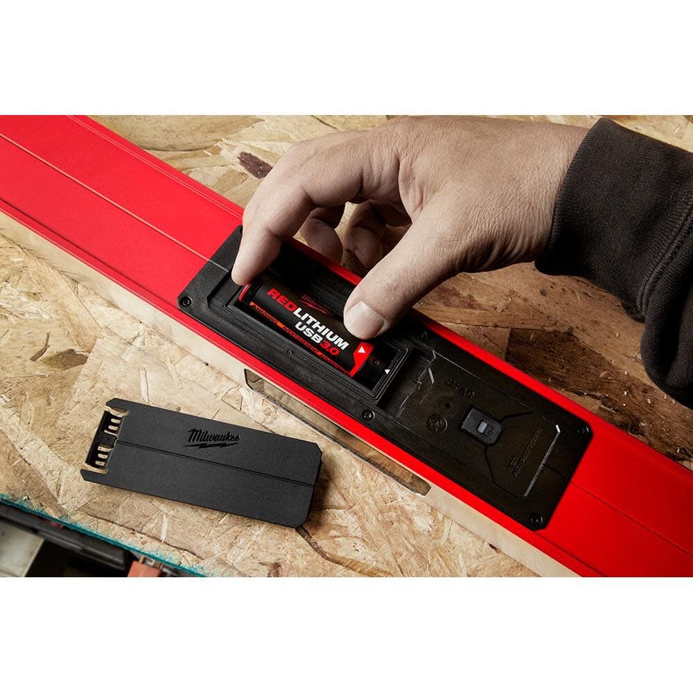Milwaukee REDLITHIUM USB 3.0AH Battery | 48-11-2131 - Cable Connection & Supply 